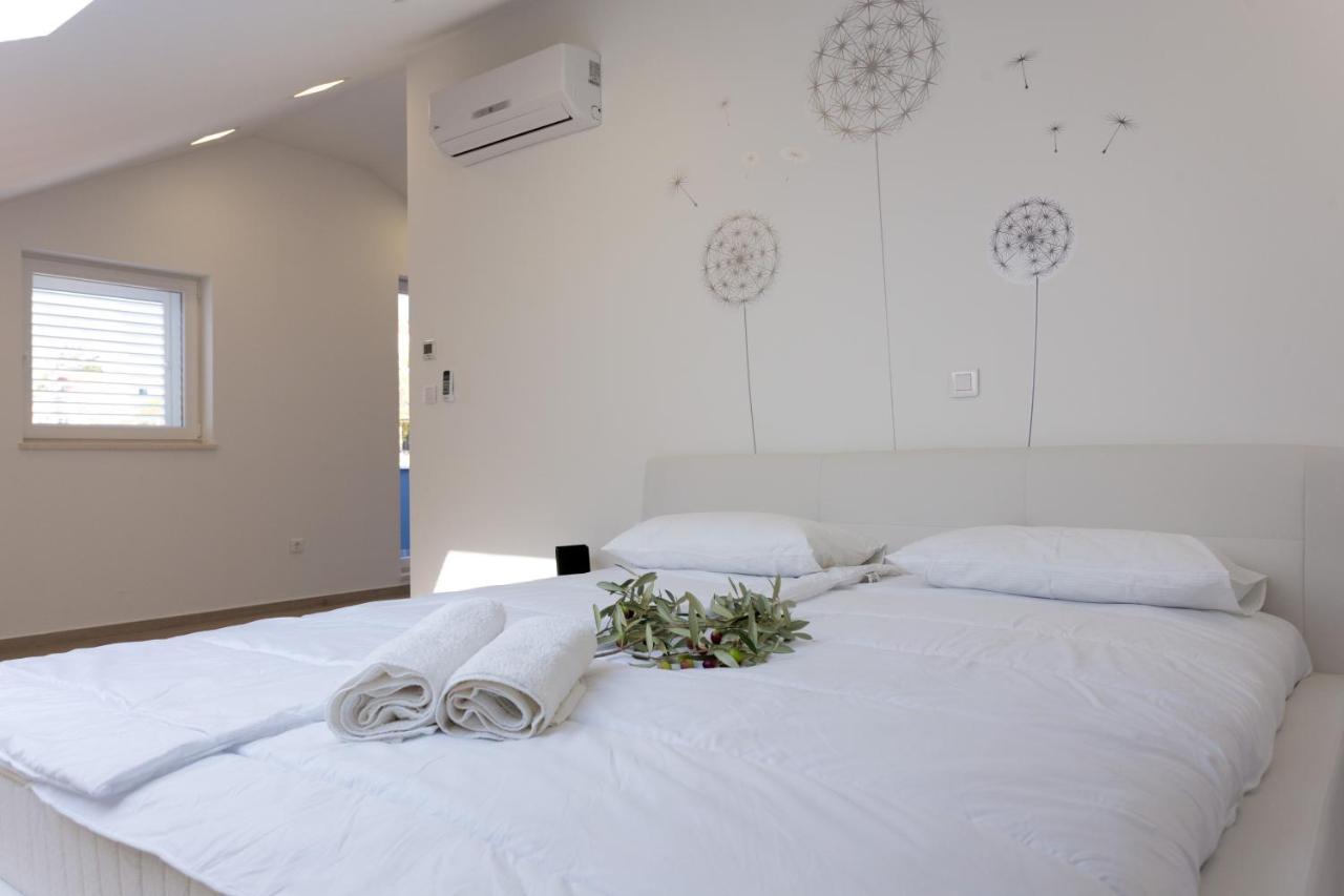 Apartment Alius Ragusa Deluxe Zewnętrze zdjęcie